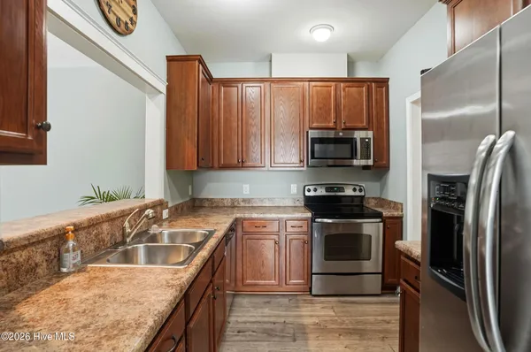 $207,500 | 115 Covil Avenue, Unit 102, Wilmington, NC 28403