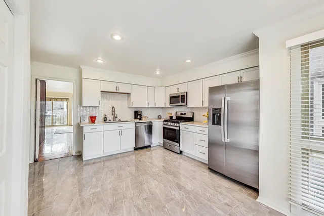 2819 South Michigan Avenue, Chicago, IL 60616