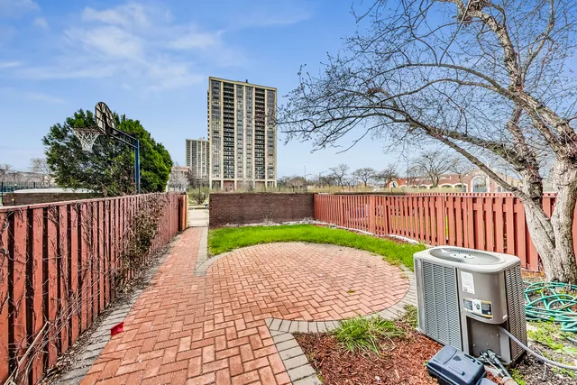 2819 South Michigan Avenue, Chicago, IL 60616