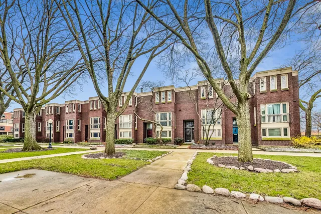 2819 South Michigan Avenue, Chicago, IL 60616