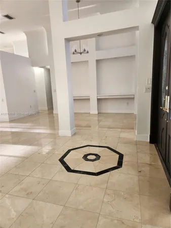 $6,500 | 620 Laurel Lane, Pembroke Pines, FL 33027