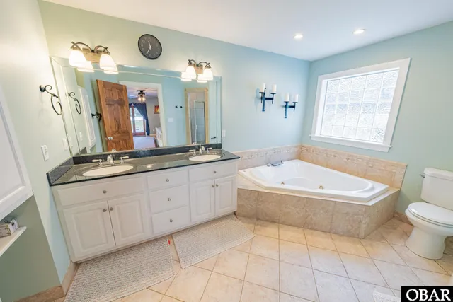 $699,000 | 140 Fearing Place, Unit 63, Manteo, NC 27954