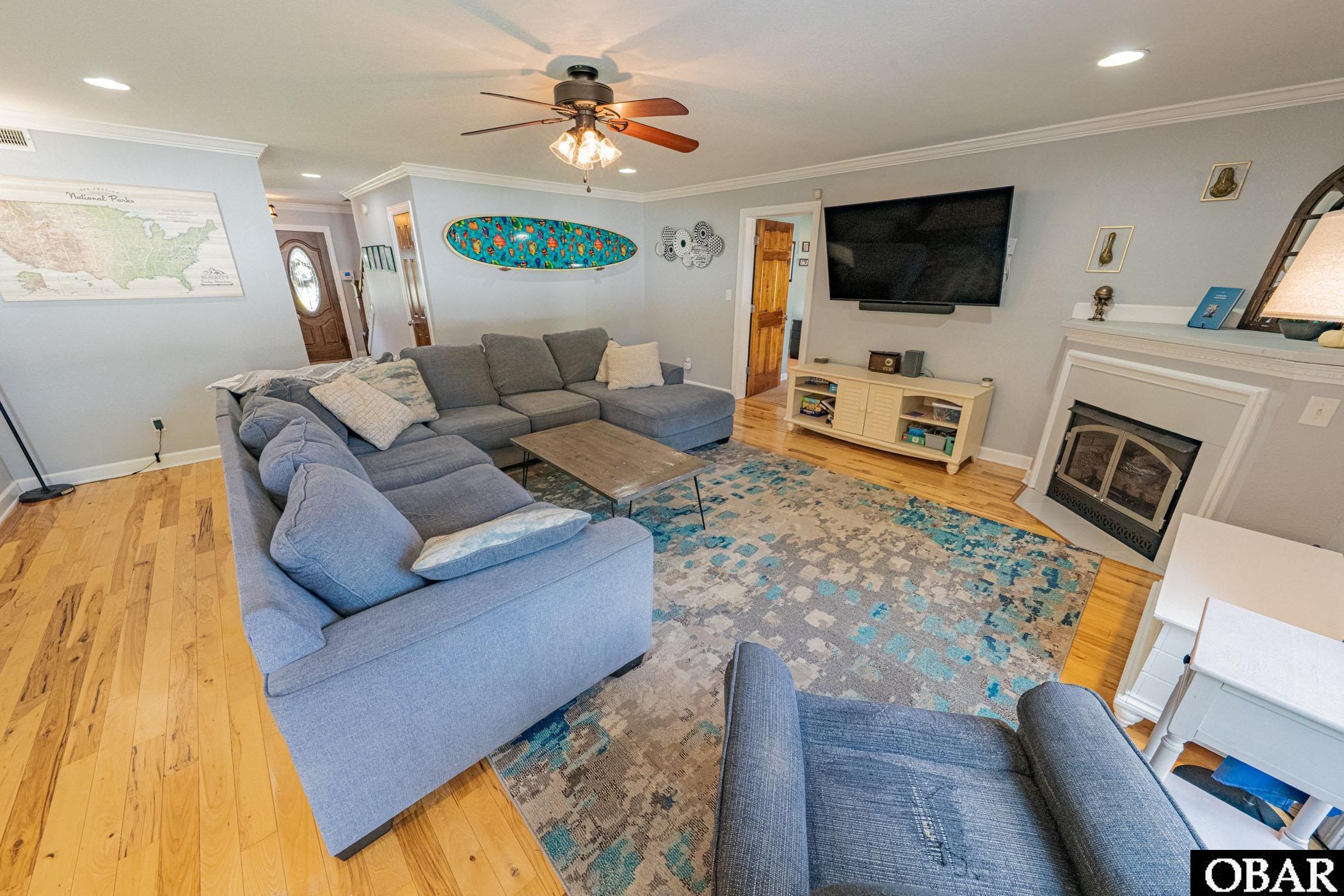 140 Fearing Place, Unit 63 Manteo, NC 27954 - Photo 8 of 50 Gas Fireplace