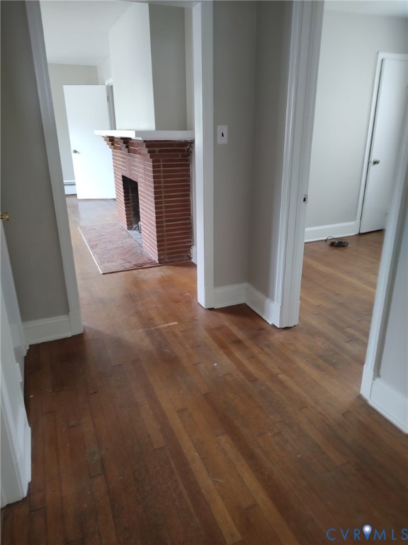 5310 Raleigh Road Henrico, VA 23231 - Photo 7 of 15 an entryway with a kitchen