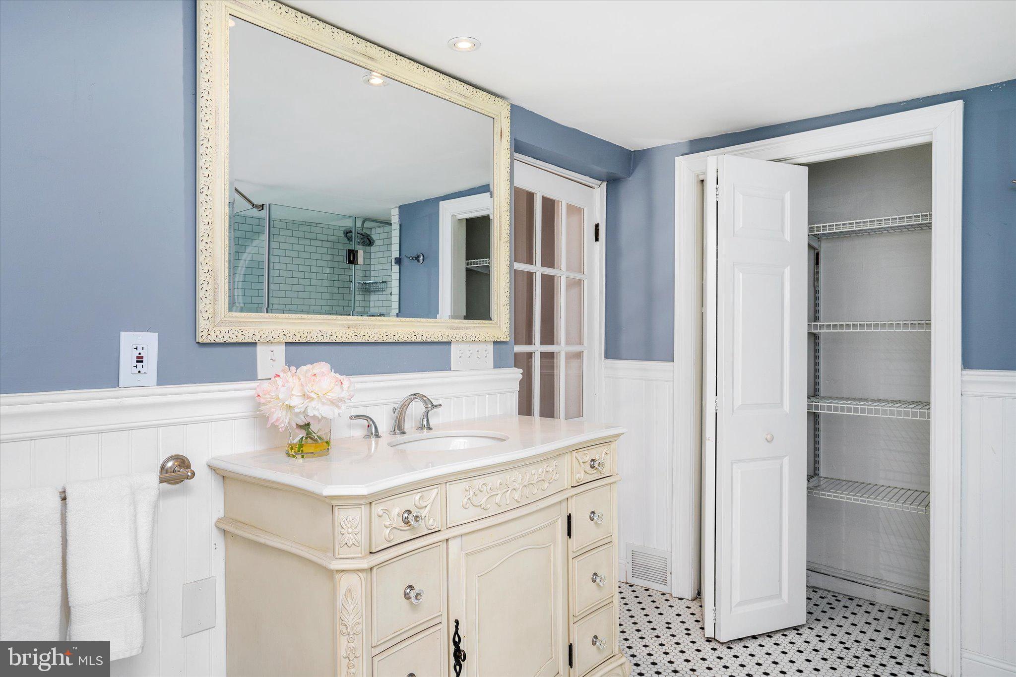 112 Jackson Street Trenton, NJ 08611 - Photo 29 of 49