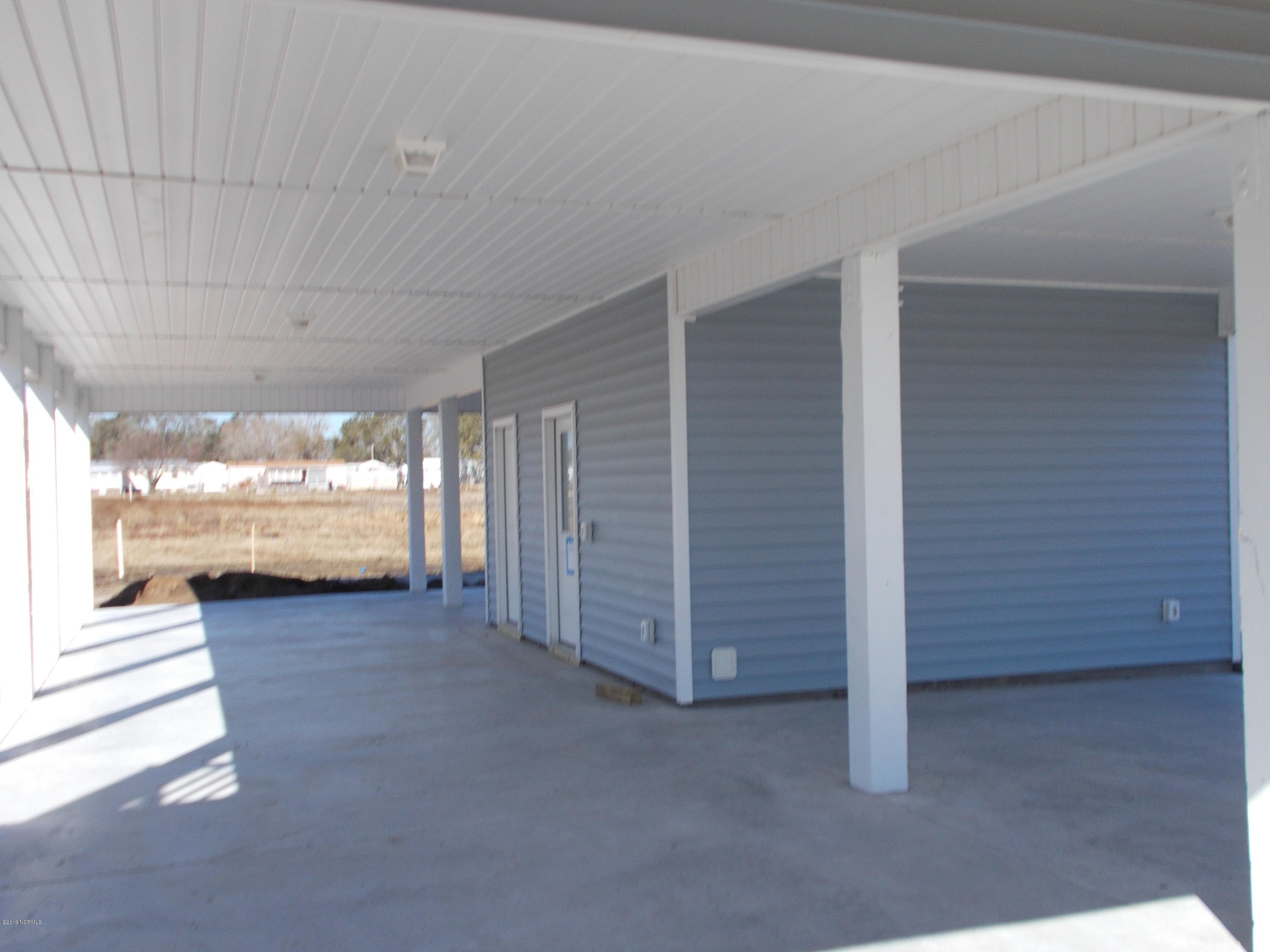 276 Live Oak Road Newport, NC 28570 - Photo 1 of 13 DSCN0419
