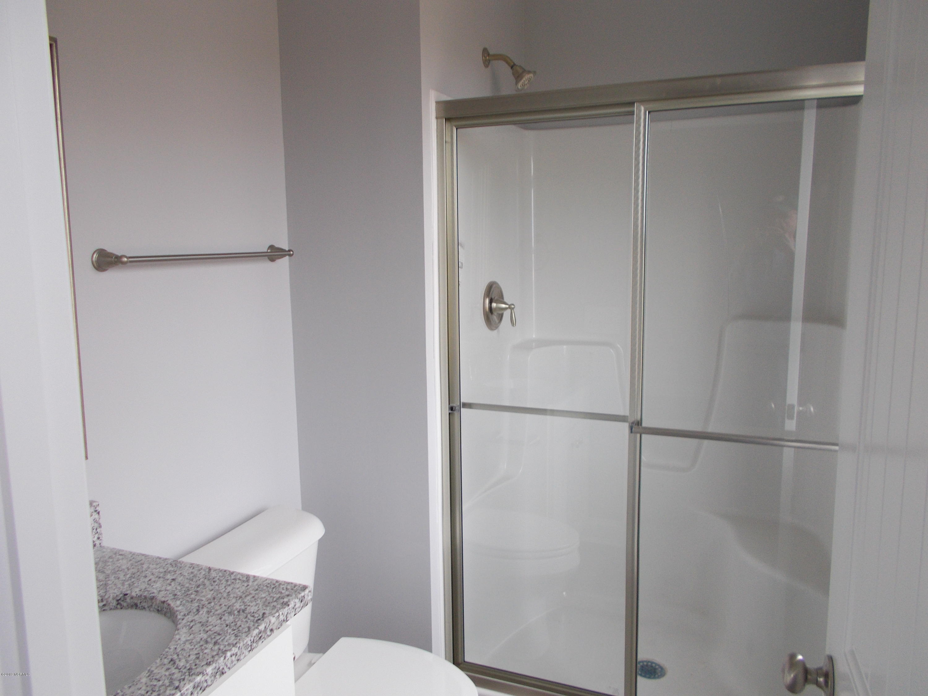 276 Live Oak Road Newport, NC 28570 - Photo 5 of 13 DSCN0429