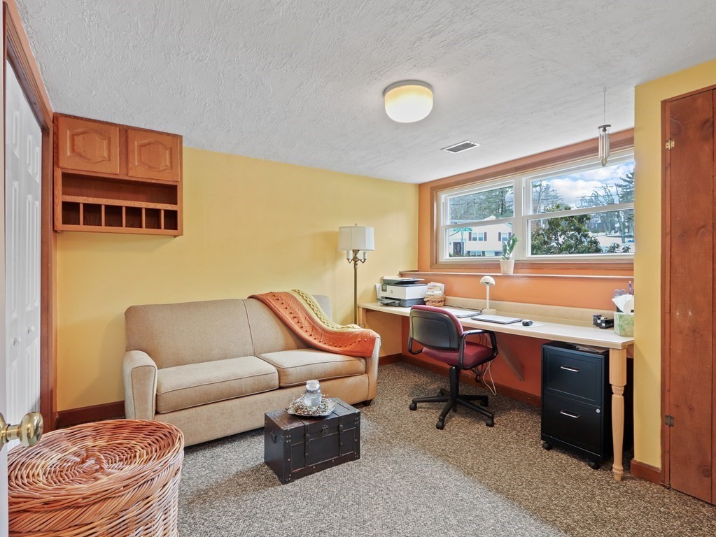 94 Pheasant Hill Road Franklin, MA 02038 - Photo 11 of 19 Gallery Image 11