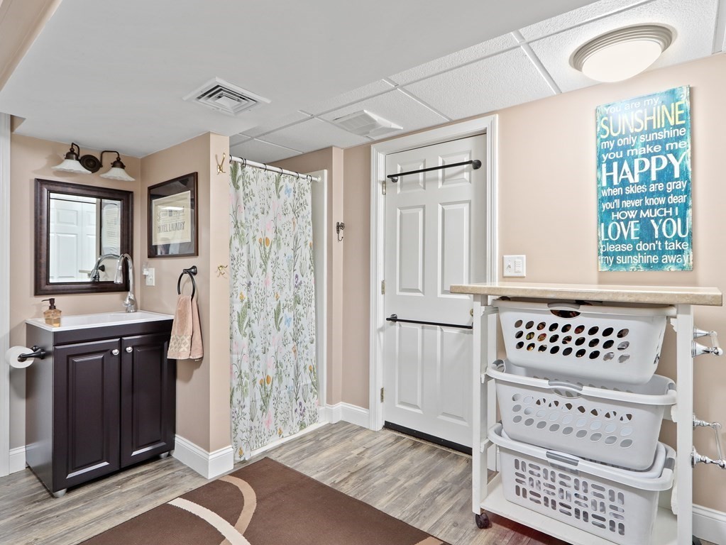 94 Pheasant Hill Road Franklin, MA 02038 - Photo 14 of 19 Gallery Image 14