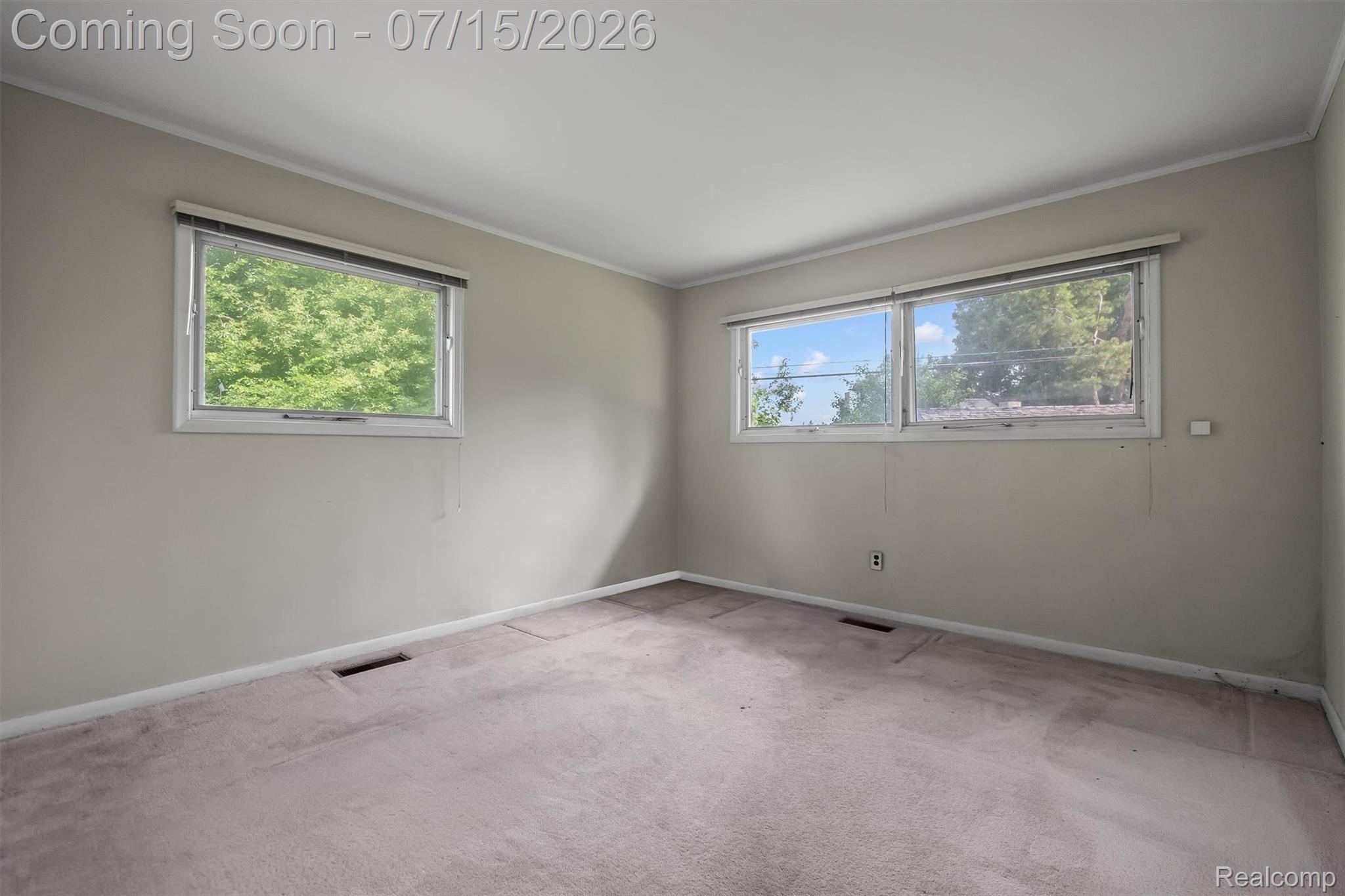 1151 Peveril Road Bloomfield Hills, MI 48304 - Photo 21 of 39 Nice-sized bedroom featuring multiple windows
