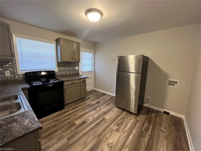 $875 | 857 Bellevue Street, Unit A, Greensboro, NC 27406