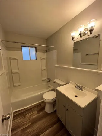 $800 | 857 Bellevue Street, Unit A, Greensboro, NC 27406