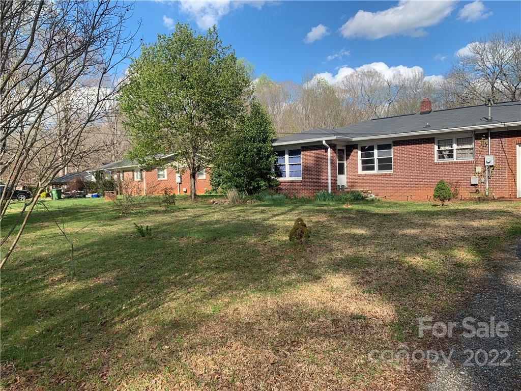625 Summerow Road, Unit 11 Stanley, NC 28164 - Photo 1 of 14 Gallery Image 1
