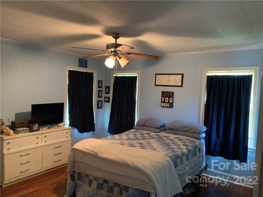 625 Summerow Road, Unit 11 Stanley, NC 28164 - Photo 4 of 14 Gallery Image 4