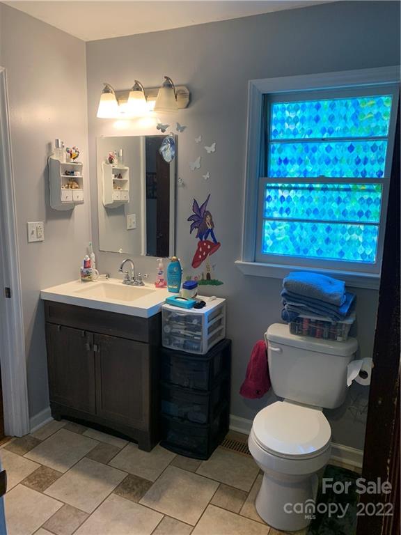 625 Summerow Road, Unit 11 Stanley, NC 28164 - Photo 8 of 14 Gallery Image 8