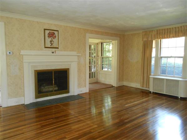 120 Atwater Road Springfield, MA 01107 - Photo 8 of 19 Gallery Image 8