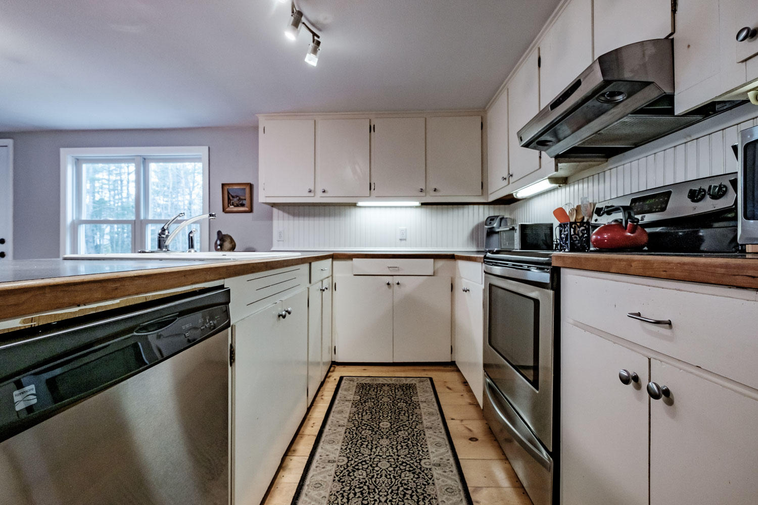 102 Webster Road Freeport, ME 04032 - Photo 5 of 48 20190501gp-60021