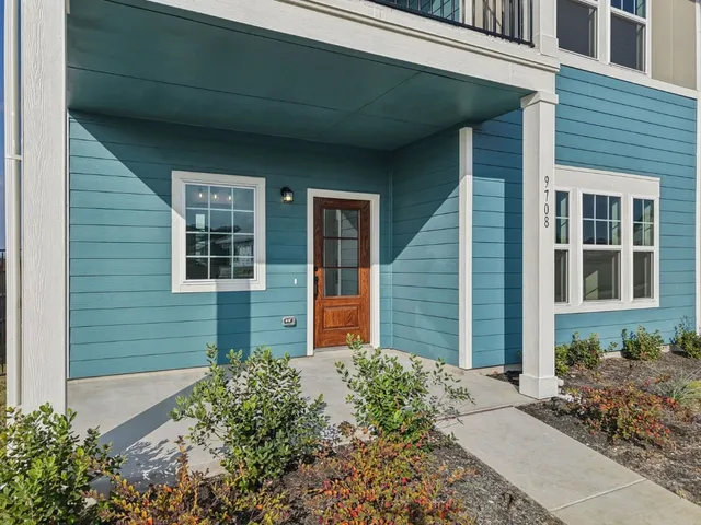 $419,900 | 9708 Petrichor Boulevard, Manor, TX 78653