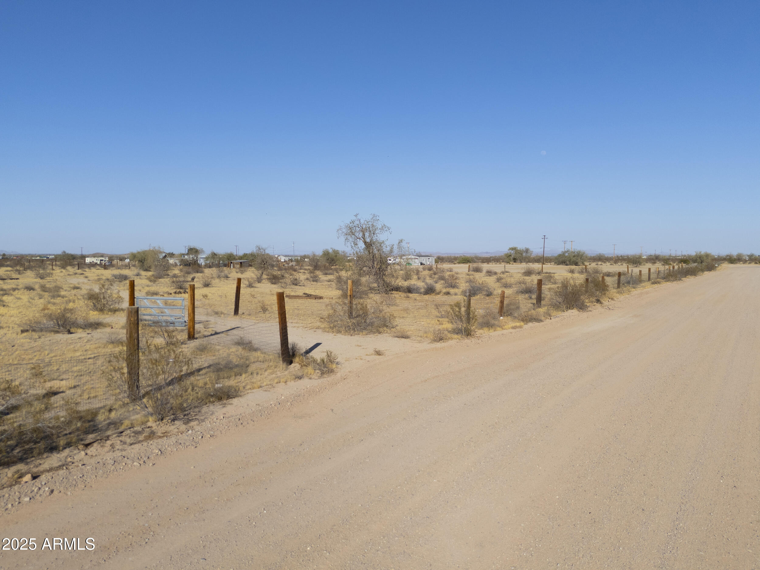 52986 West Candlelight Road, Unit 27 Maricopa, AZ 85139 - Photo 16 of 21 16
