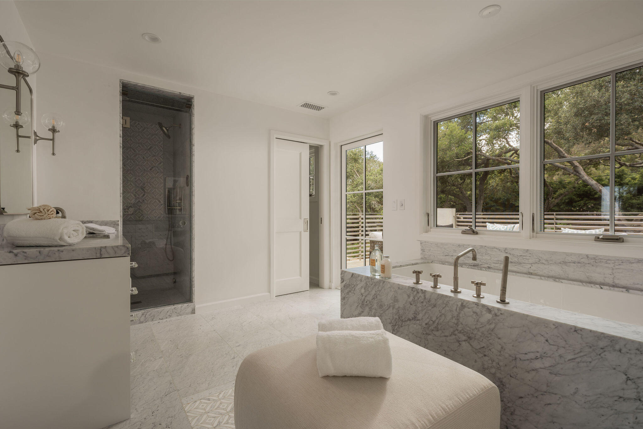 850 Rockbridge Road Montecito, CA 93108 - Photo 14 of 29 Primary Bathroom