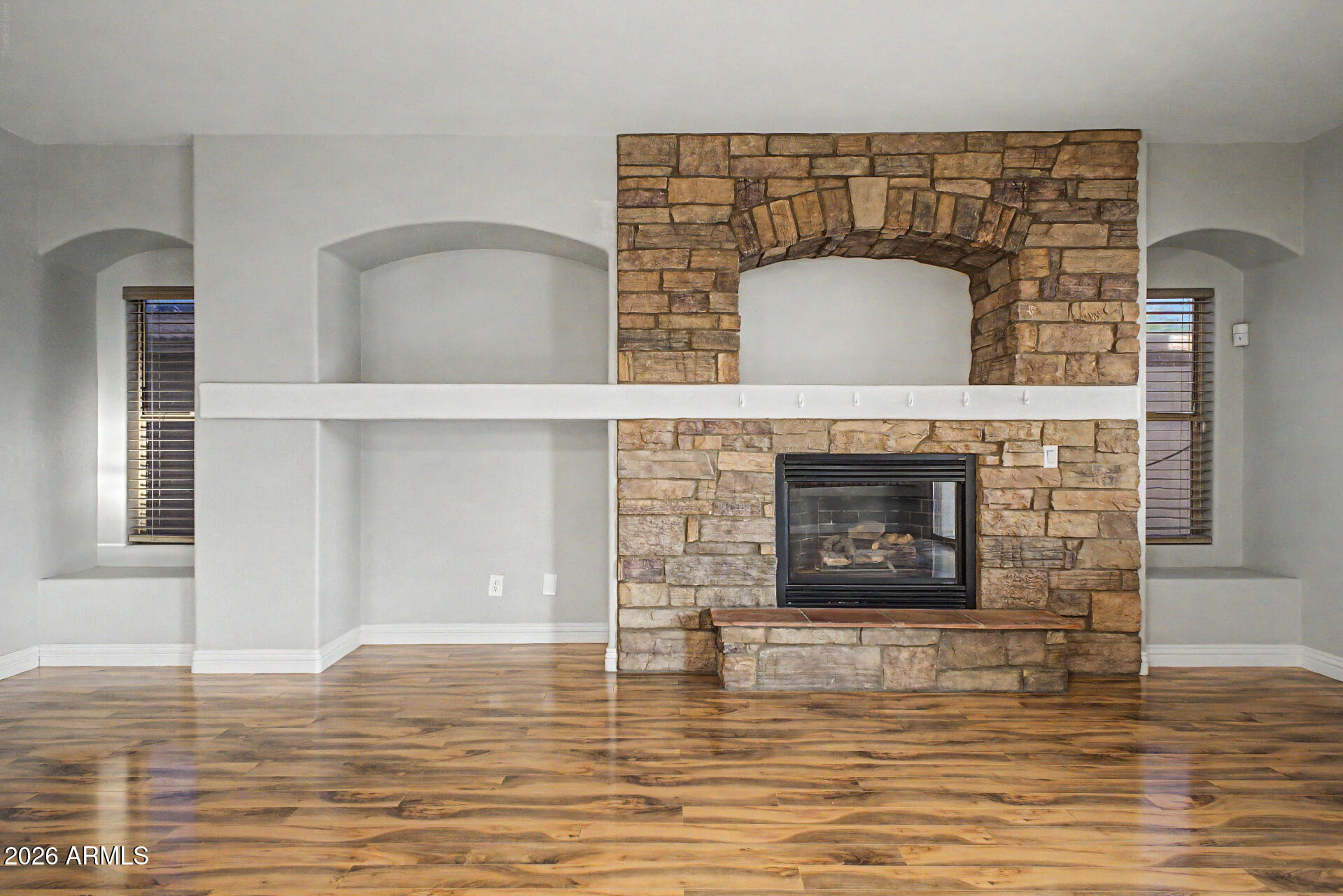 8013 West Crown King Road Phoenix, AZ 85043 - Photo 16 of 51 14 - Crown King