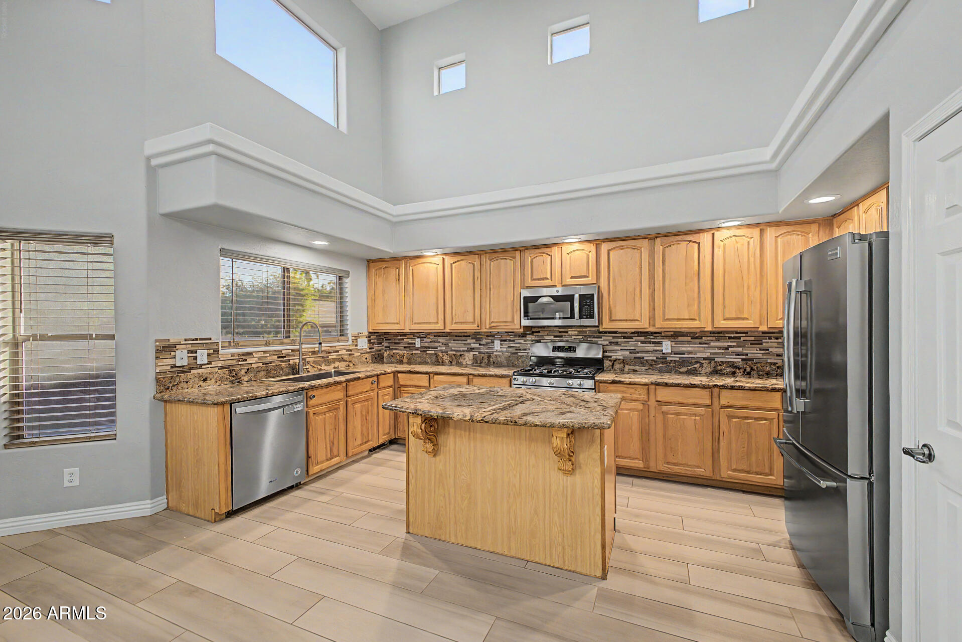 8013 West Crown King Road Phoenix, AZ 85043 - Photo 18 of 51 16 - Crown King