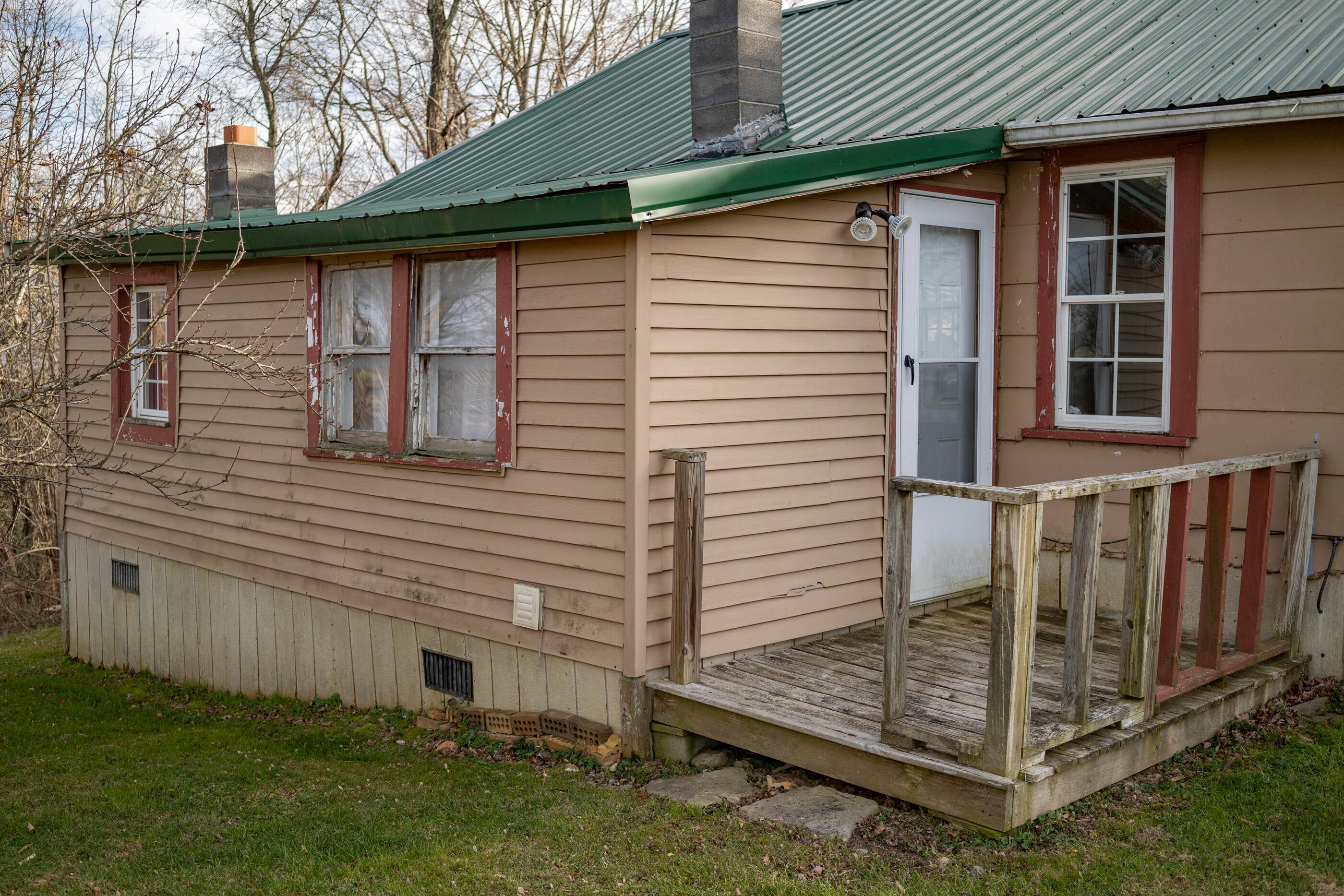 3866 Elk Knob Road Hinton, WV 25951 - Photo 32 of 43 Gallery Image 32