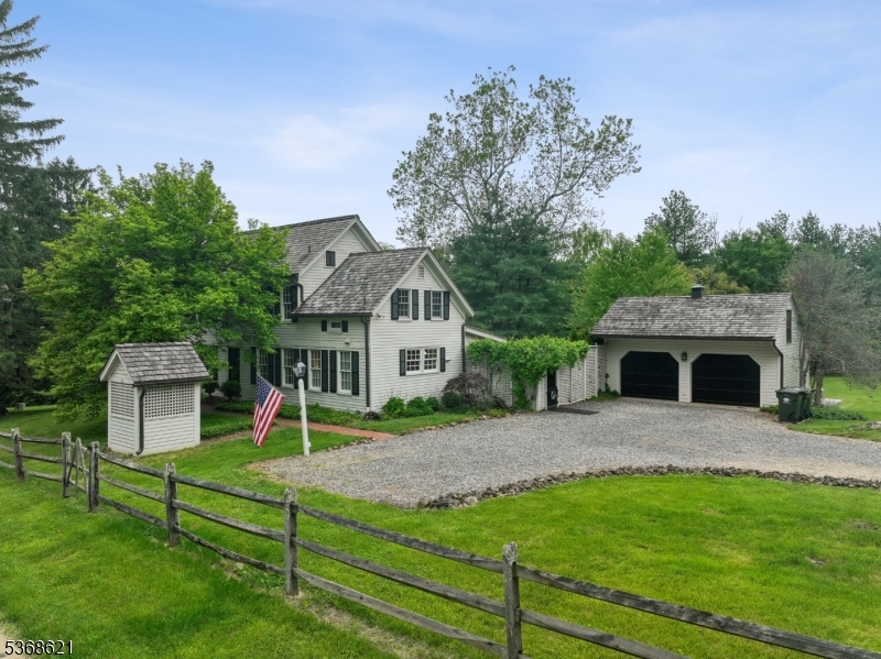 32 Potterstown Road Oldwick, NJ 08858 - Photo 3 of 45