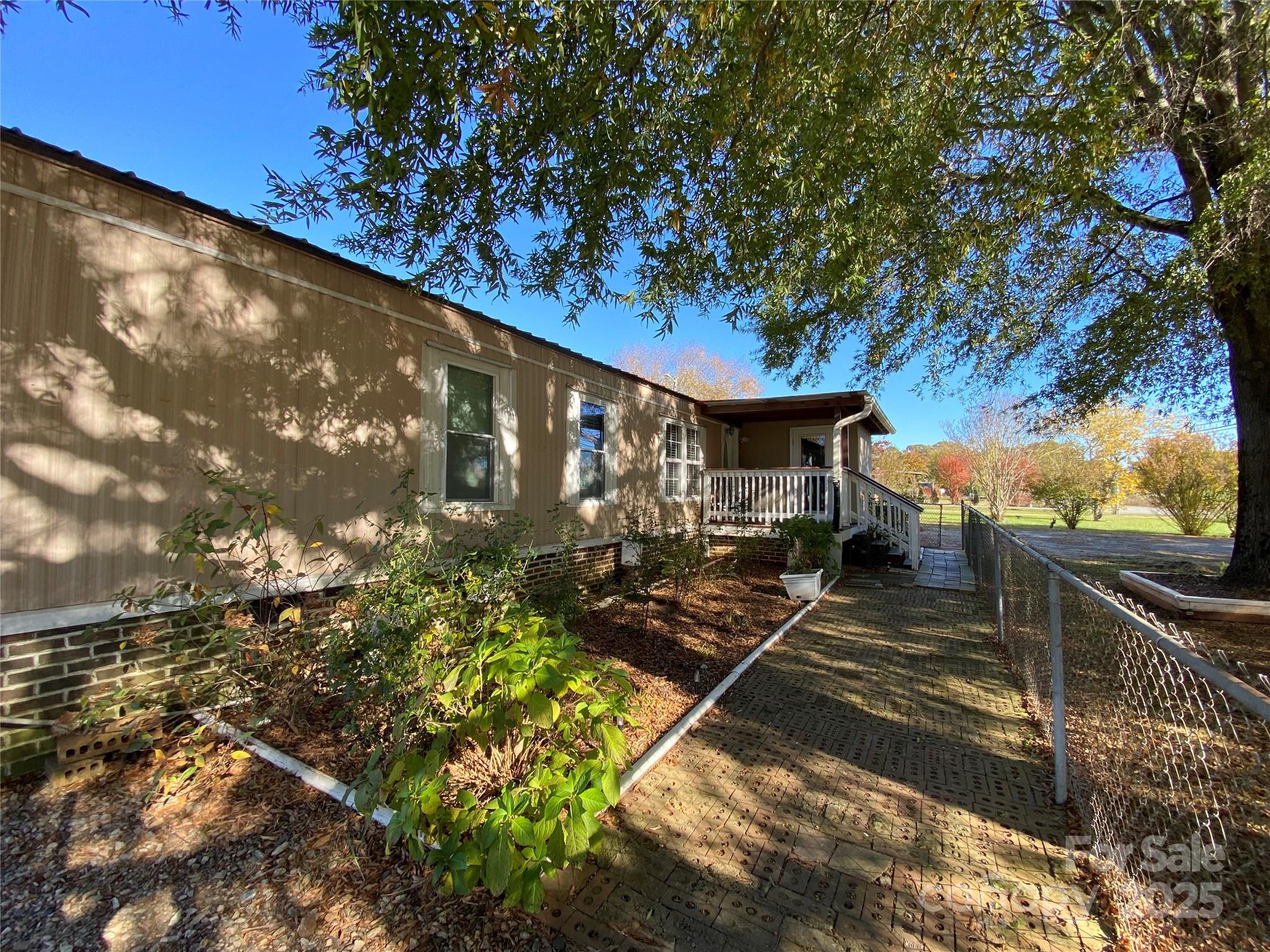 1850 Harrison Road Salisbury, NC 28147 - Photo 3 of 20 Gallery Image 3