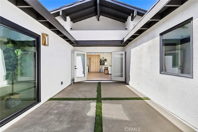 $2,899,000 | 5392 Sierra Roja Road, Irvine, CA 92603