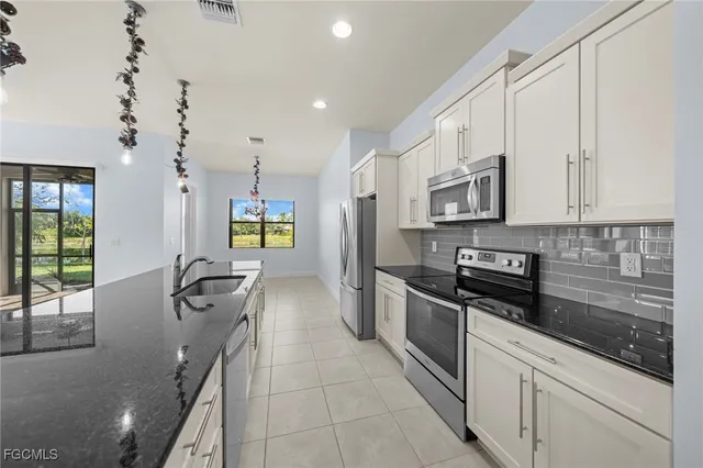 $389,000 | 11720 Avingston Terrace, Fort Myers, FL 33913