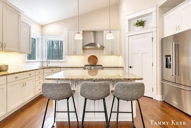 $989,000 | 3388 Palmer Drive, Saugatuck, MI 49453