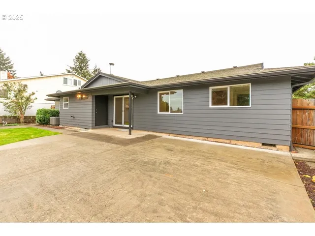 $459,900 | 1735 Misty Place Northwest, Salem, OR 97304