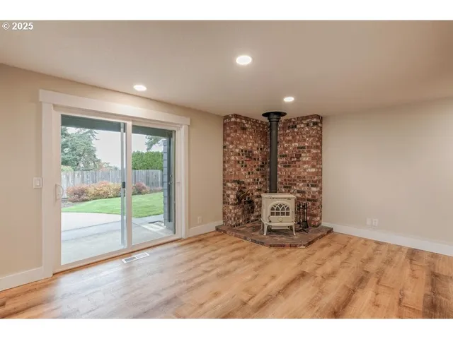 $459,900 | 1735 Misty Place Northwest, Salem, OR 97304
