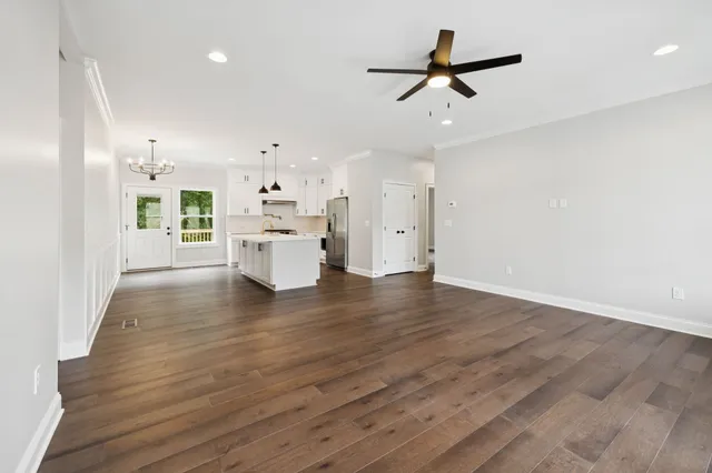 $579,000 | 123 Casey Street, Brush Creek, TN 38547