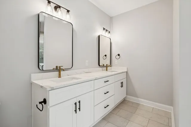 $579,000 | 123 Casey Street, Brush Creek, TN 38547