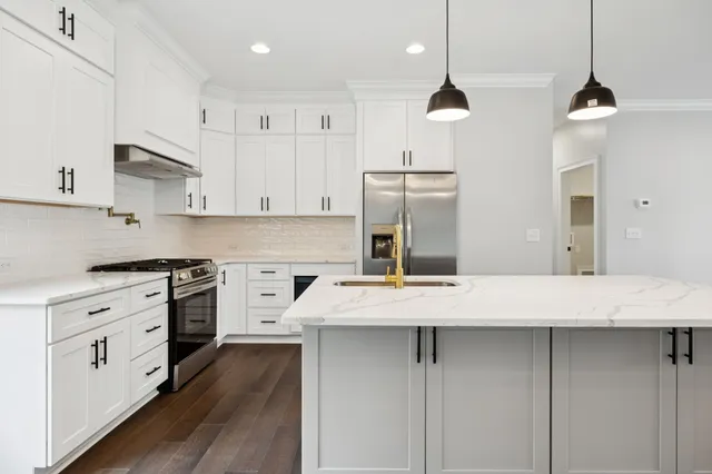 $579,000 | 123 Casey Street, Brush Creek, TN 38547