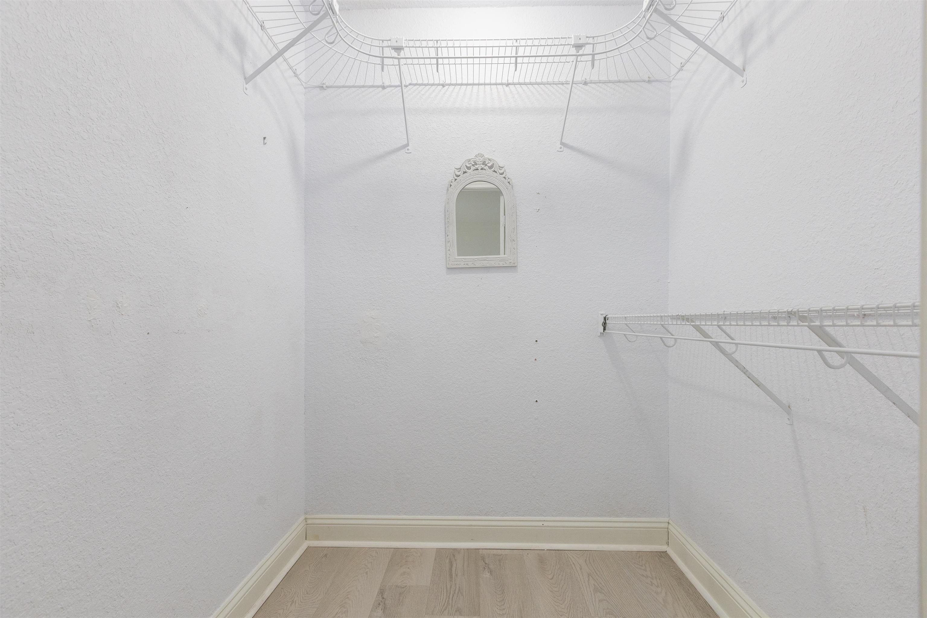 923 Seashell Lane Ponte Vedra Beach, FL 32082 - Photo 28 of 60 a view of a small space