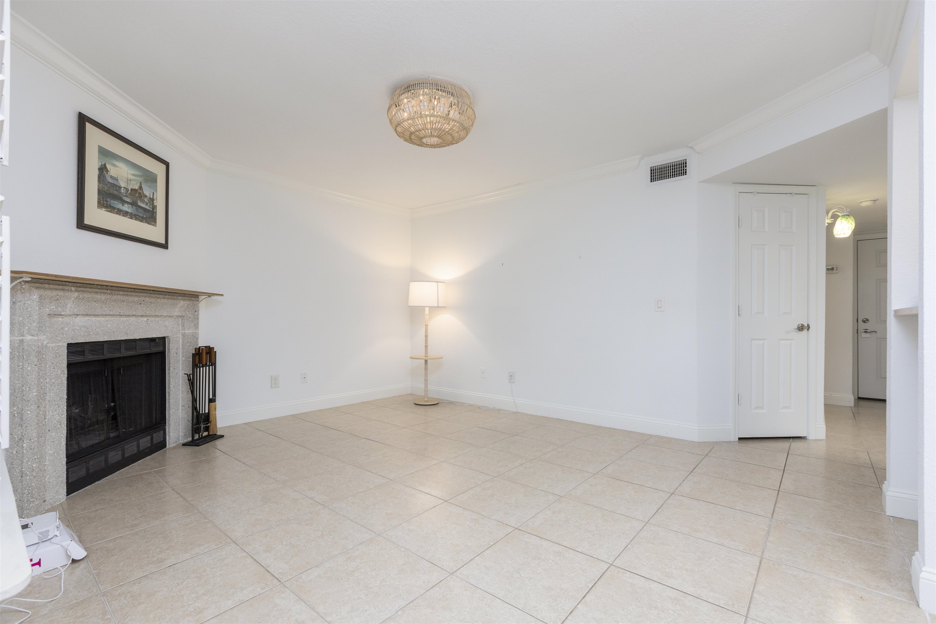 923 Seashell Lane Ponte Vedra Beach, FL 32082 - Photo 8 of 60 a view of empty room with window