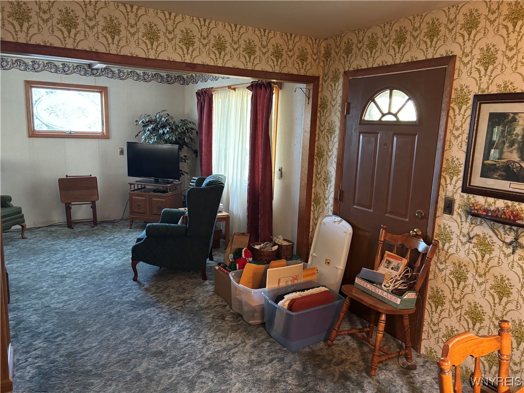 3204 Ewings Road Newfane, NY 14108 - Photo 9 of 30 Living Room