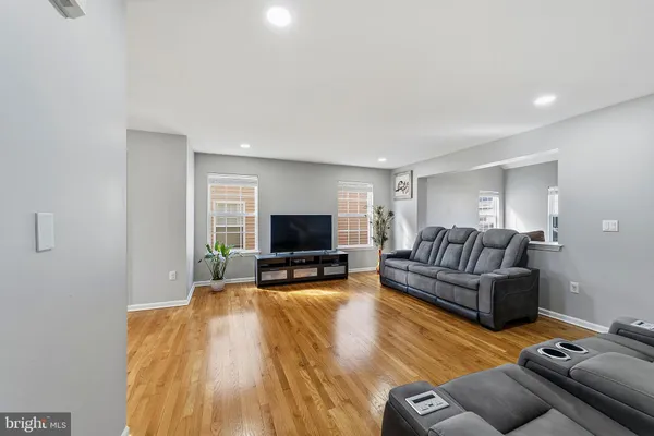 $770,000 | 109 Canal View Drive, Lawrenceville, NJ 08648