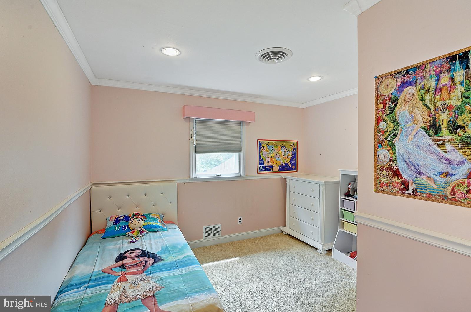 50 Hempstead Road Hamilton, NJ 08610 - Photo 11 of 21 Gallery Image 11