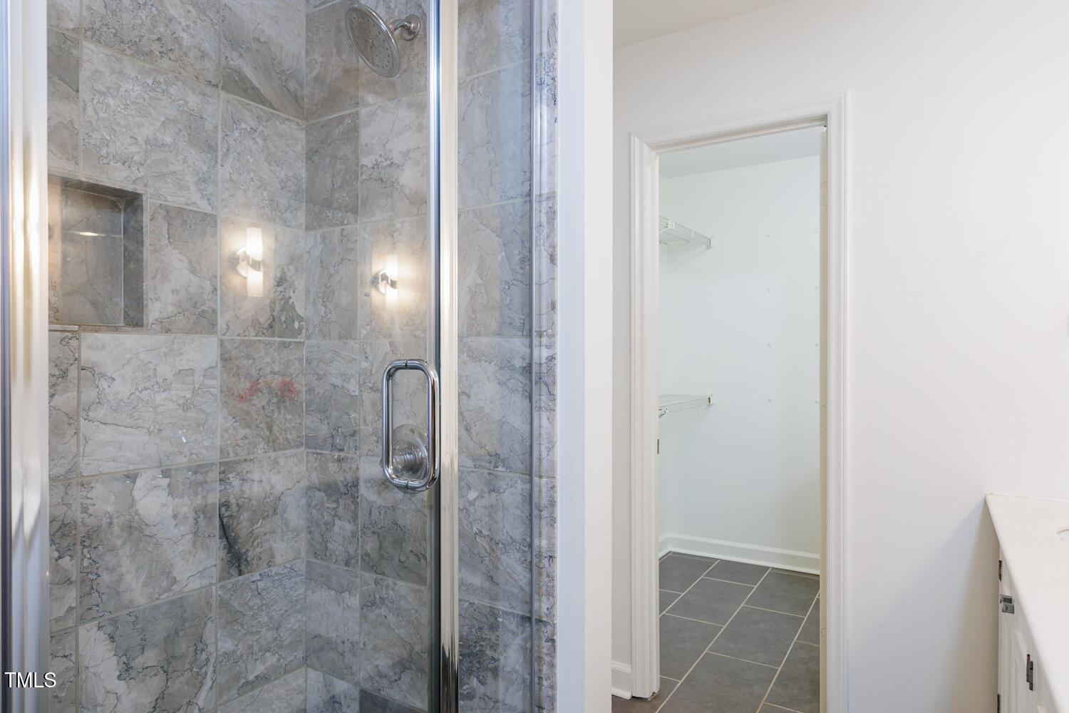 1410 Mahonia Court Raleigh, NC 27615 - Photo 17 of 25 1410 Mahonia Court-29
