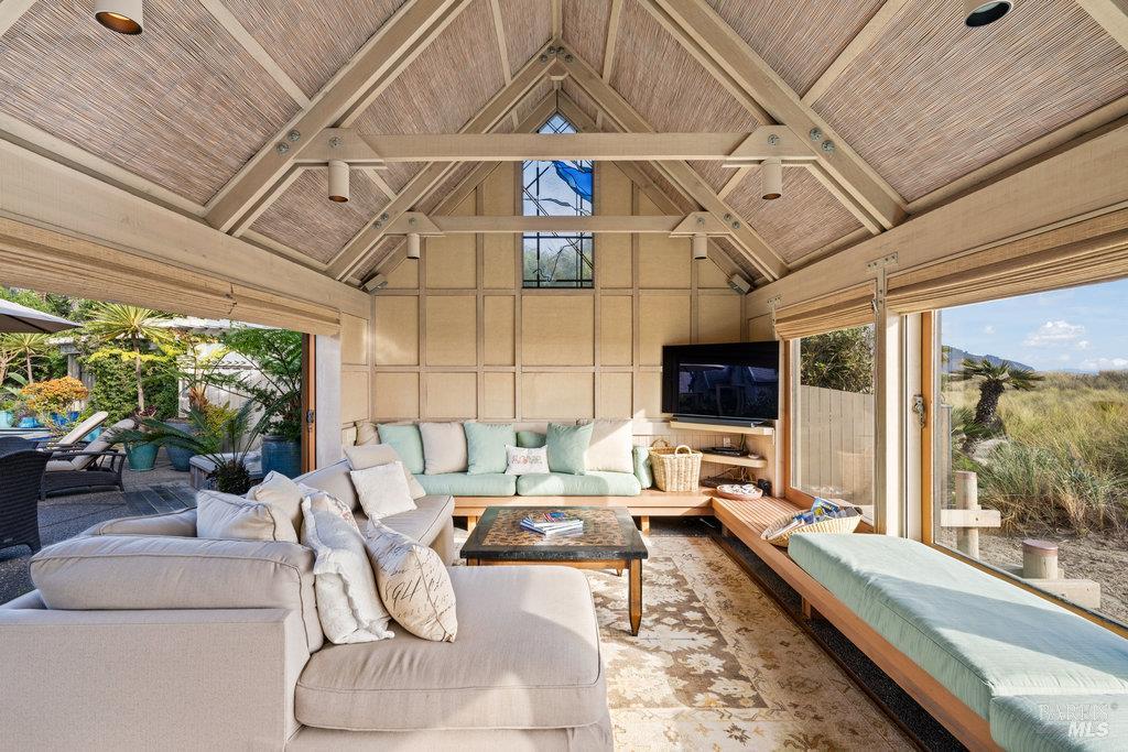 172 Seadrift Road Stinson Beach, CA 94970 - Photo 15 of 23