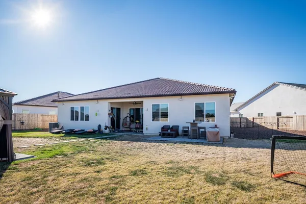 $799,950 | 8305 Bent Tree Drive, Roseville, CA 95747