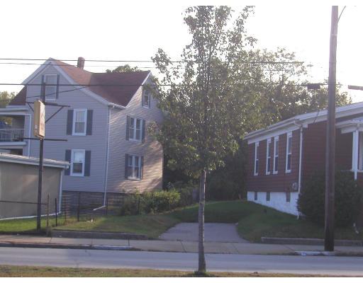 40 Rhode Island Avenue Fall River, MA 02721 - Photo 3 of 3