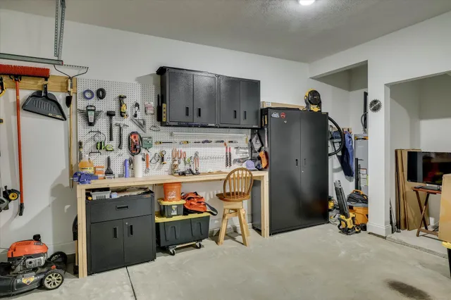 $380,000 | 586 Hampton Drive, North Augusta, SC 29860