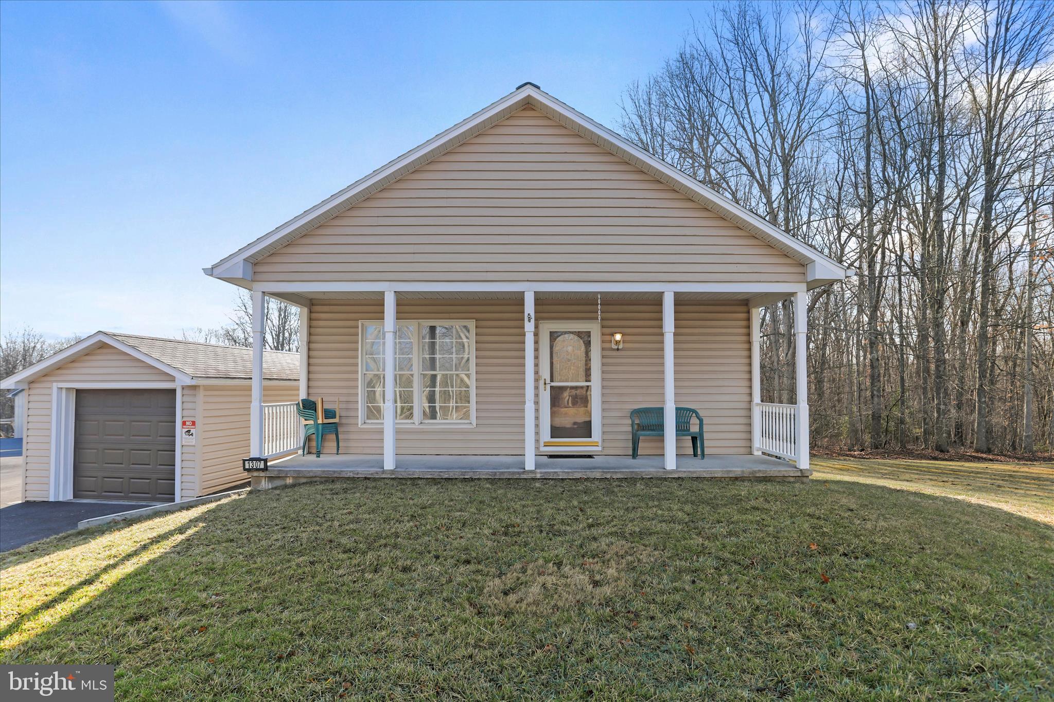 1307 Broadford Rd Mountain Lake Park Md 21550