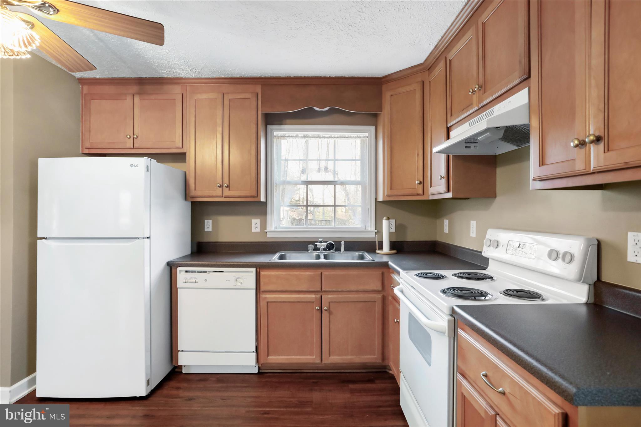 1307 Broadford Road Mountain Lake Park, MD 21550 - Photo 5 of 22 Kitchen