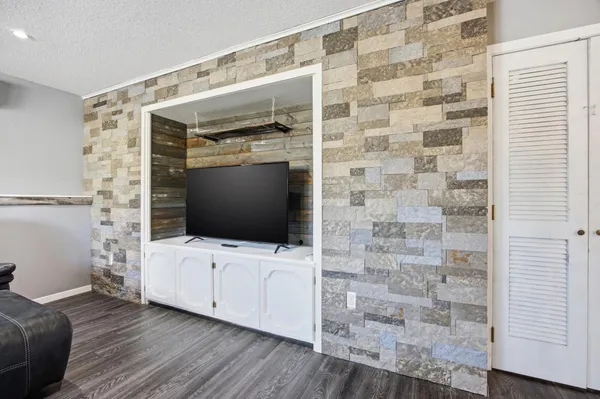 $245,000 | 1211 Hall Avenue, Breckenridge, MN 56520